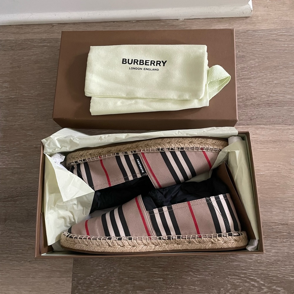 Burberry Espadrilles